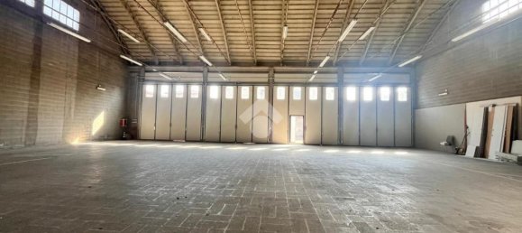  مستودع في Voghera, Italy 600متر مربع رقم 372533 9