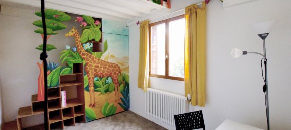 4 Schlafzimmer Haus in Nanterre, France, Nr. 181027 15