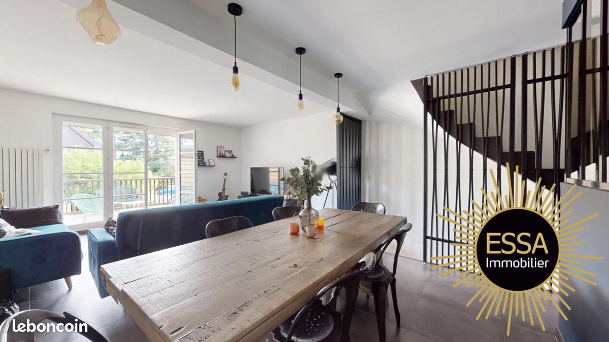 Apartamento de 3 dormitorios en Chavenay, France No. 327225