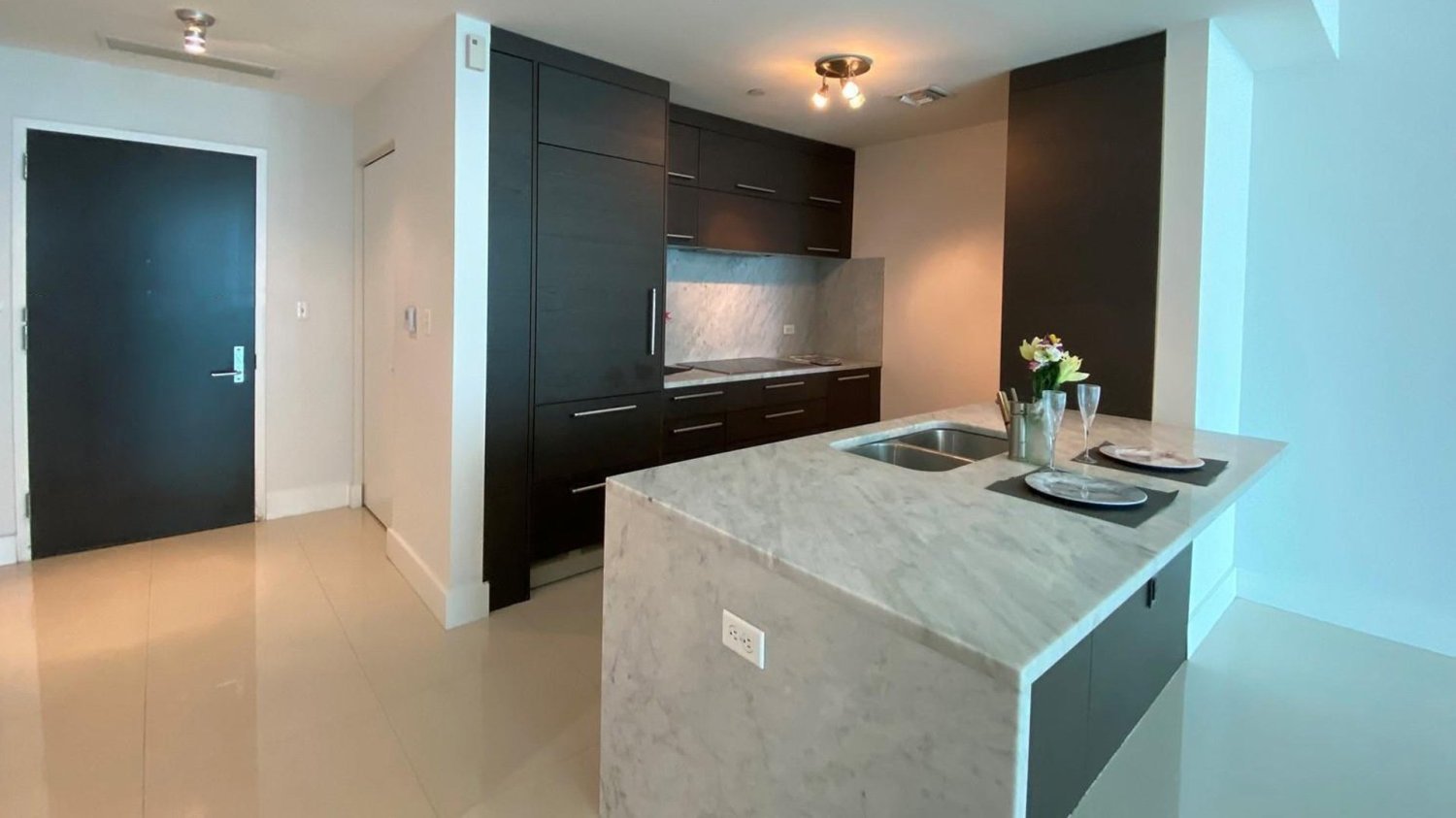 1 dormitorio apartamento en venta en Miami, Miami-Dade, Florida, USA № 616079