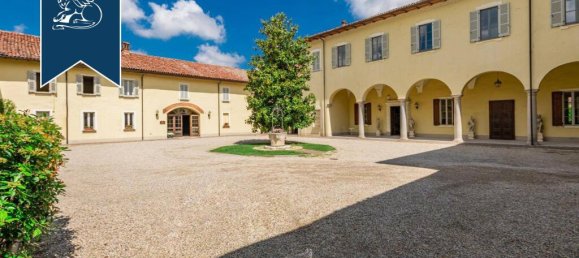 10 chambres Terrain à Pavia, Italy No. 370930 14