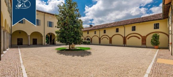 10 chambres Terrain à Pavia, Italy No. 370930 17