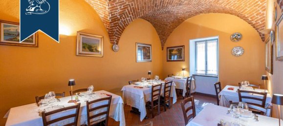 10 chambres Terrain à Pavia, Italy No. 370930 5