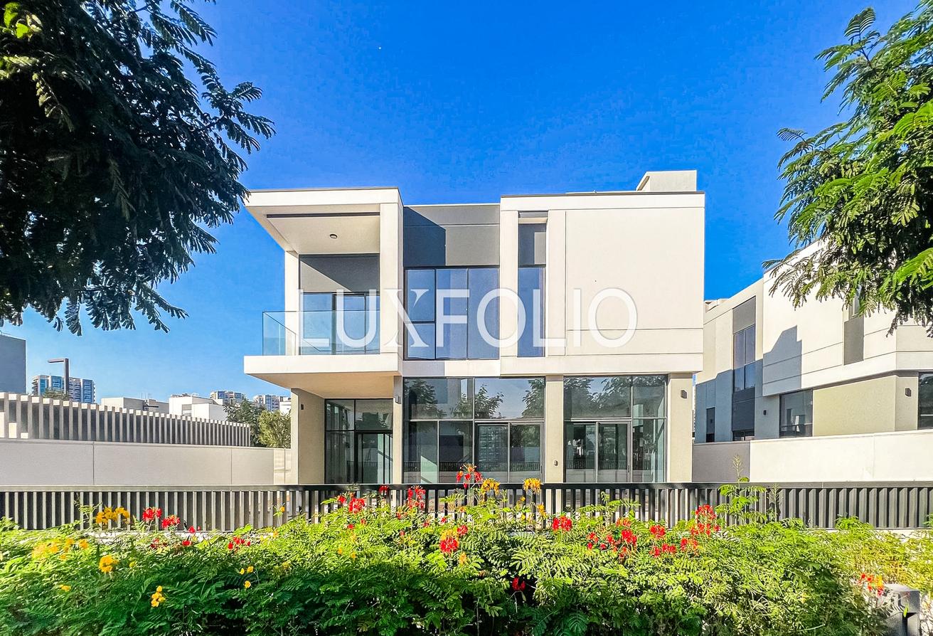 5 bedrooms Villa in Al Furjan, UAE No. 100753