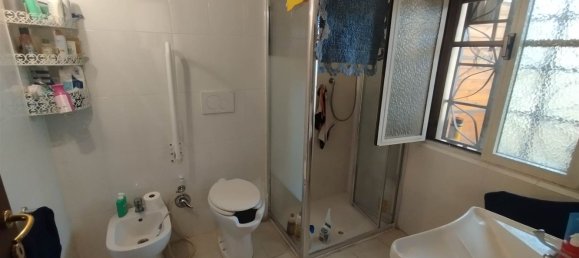 4 chambres Appartement à Livorno, Italy No. 372379 12