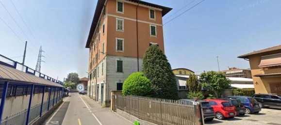 3غرفة شقة في Carnate, Italy رقم 7728 10