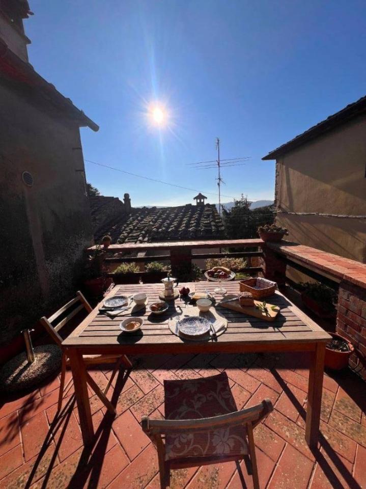 5-Zimmer Wohnung in Bucine, Italy, Nr. 119147