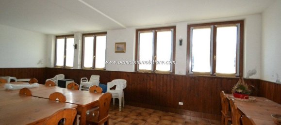 Imóvel comercial de 2 divisões em San Zeno di Montagna, Italy N.º 179116 9