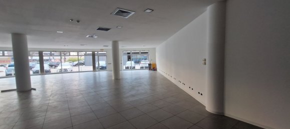Gewerbliche Immobilie in Villorba, Italy 400m², Nr. 60753 4
