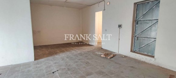 5 chambres Maison de ville à Paola, Malta No. 1910 6