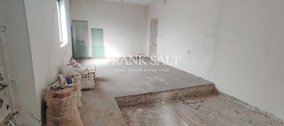 5 chambres Maison de ville à Paola, Malta No. 1910 26