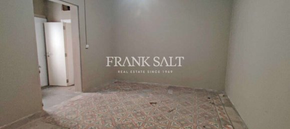 5 chambres Maison de ville à Paola, Malta No. 1910 24