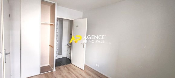 3 bedrooms Apartment in Argenteuil, France No. 162183 8