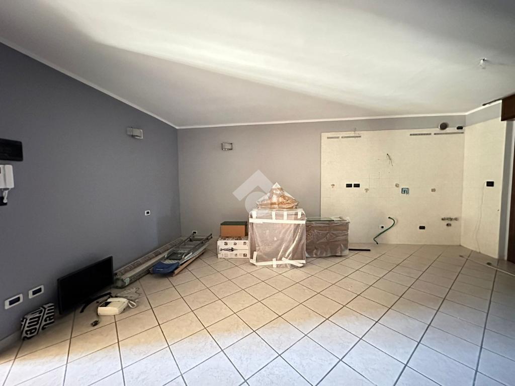 1 Schlafzimmer Wohnung in Collegno, Italy, Nr. 52358