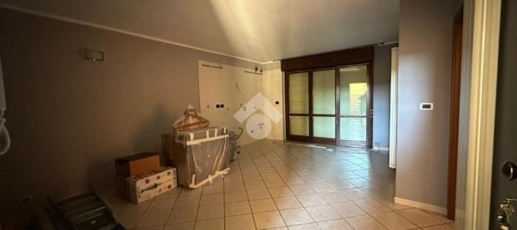 1 Schlafzimmer Wohnung in Collegno, Italy, Nr. 52358 3