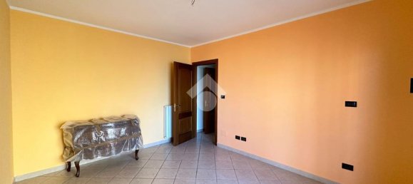 1 Schlafzimmer Wohnung in Collegno, Italy, Nr. 52358 5