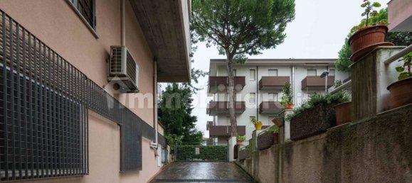 3 rooms Apartment in Rimini, Italy No. 11114 28