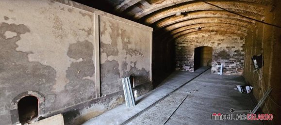 5-Zimmer Gewerbliche Immobilie in Poggibonsi, Italy, Nr. 303123 8