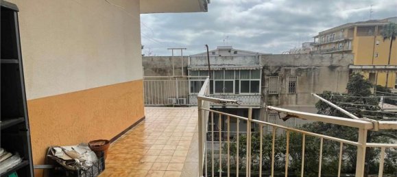 5-salle Appartement à Syracuse, Italy No. 250588 9