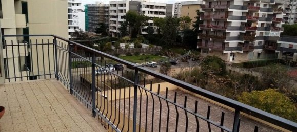 Apartamento de 4 divisões em Bari, Italy N.º 31662 21