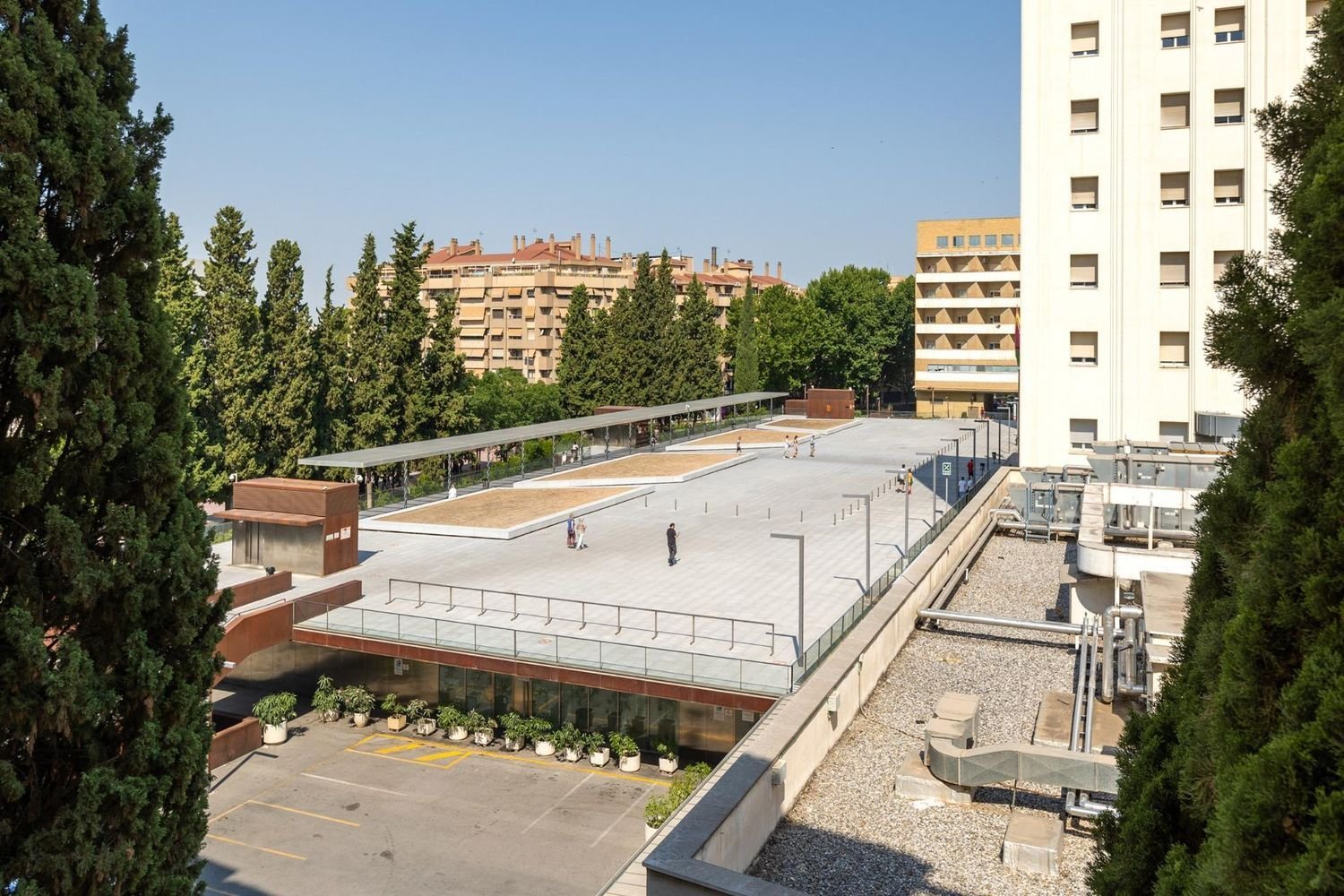 4 bedrooms Apartment in Granada, Spain No. 135438