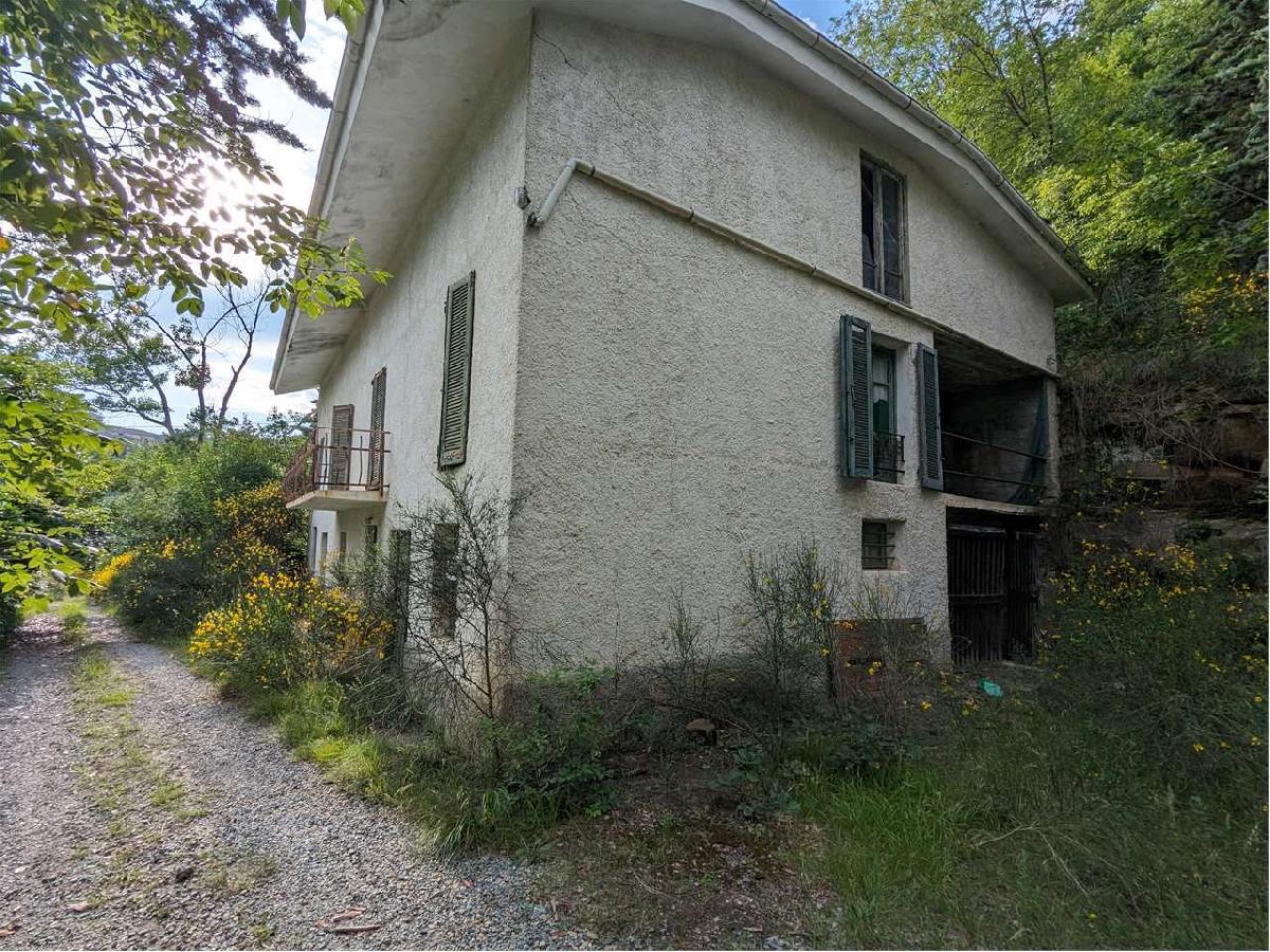 4 bedrooms House in Loazzolo, Italy No. 65712