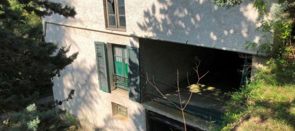 4 bedrooms House in Loazzolo, Italy No. 65712 7