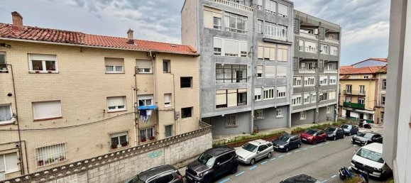 Apartamento de 3 dormitorios en Santander, Spain No. 155146 32