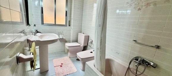 Apartamento de 3 dormitorios en Santander, Spain No. 155146 17