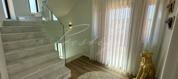3 bedrooms Villa in Quarteira, Portugal No. 102271 9