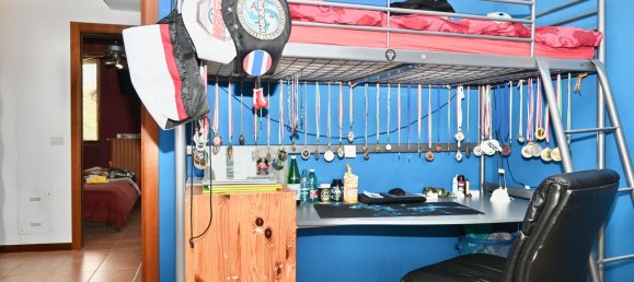 4-Zimmer Villa in Rho, Italy, Nr. 24813 22