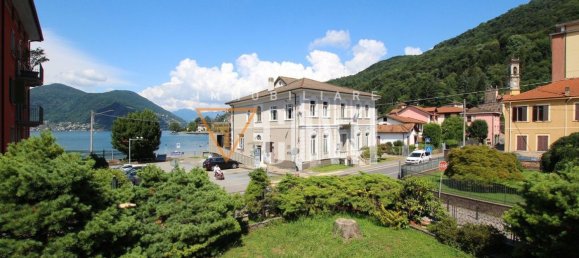 10 bedrooms Villa in Porto Ceresio, Italy No. 361244 3