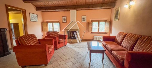 3 bedrooms Apartment in Ravenna, Italy No. 372755 2