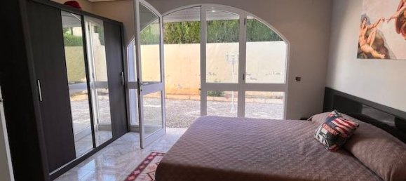 5 bedrooms Villa in Turis, Spain No. 70051 25