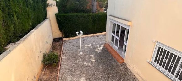 5 bedrooms Villa in Turis, Spain No. 70051 2