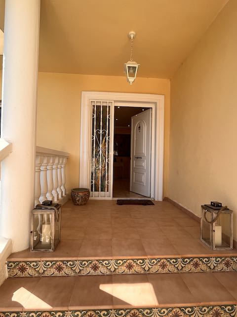 5 bedrooms Villa in Turis, Spain No. 70051