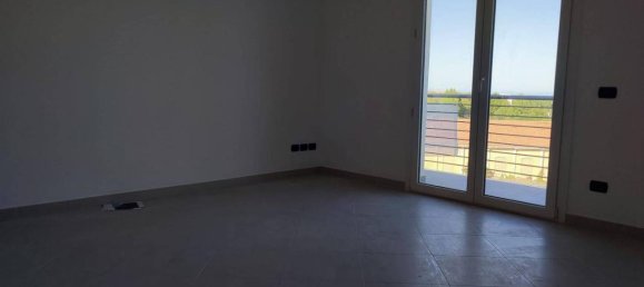 3 rooms Apartment in Albenga, Italy No. 149935 40