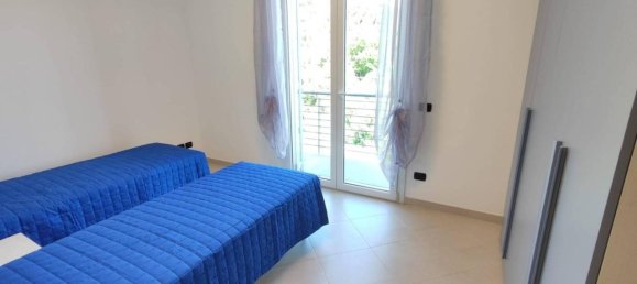 3 rooms Apartment in Albenga, Italy No. 149935 41