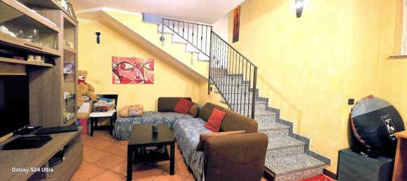 3 Schlafzimmer Haus in Monza, Italy, Nr. 355111 34