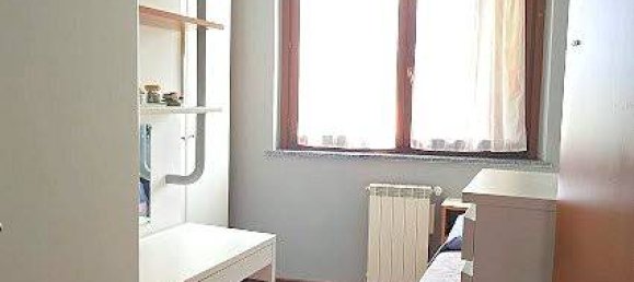 3 Schlafzimmer Haus in Monza, Italy, Nr. 355111 26