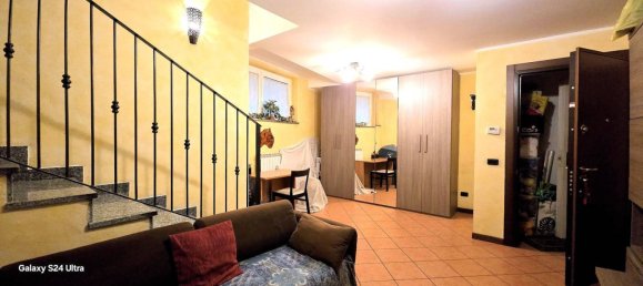 3 Schlafzimmer Haus in Monza, Italy, Nr. 355111 35