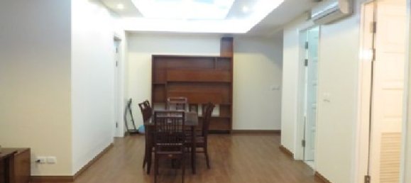 Apartamento de 4 dormitorios en Tay Ho, Vietnam No. 6270 9