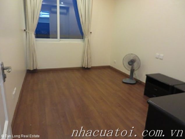 Apartamento de 4 dormitorios en Tay Ho, Vietnam No. 6270