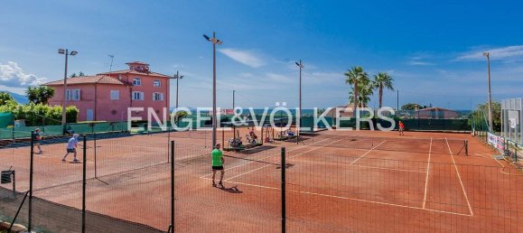 5 chambres Villa à Velletri, Italy No. 104969 3