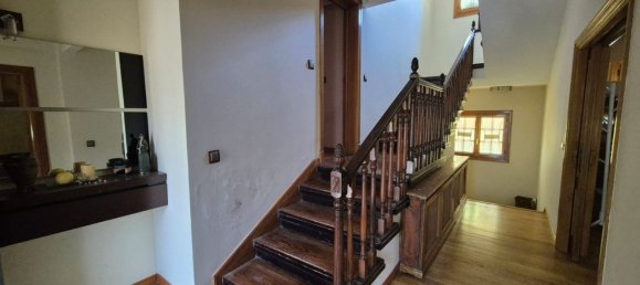 5 bedrooms House in Paracuellos de Jarama, Spain No. 154744 4