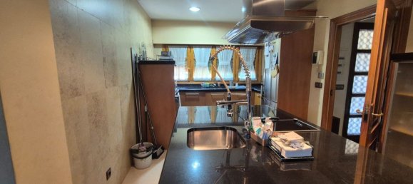 5 bedrooms House in Paracuellos de Jarama, Spain No. 154744 2