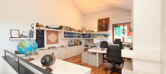 7 chambres Villa à San Fermo della Battaglia, Italy No. 56619 10