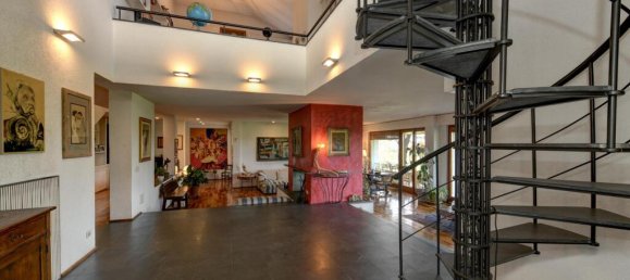 7 chambres Villa à San Fermo della Battaglia, Italy No. 56619 9