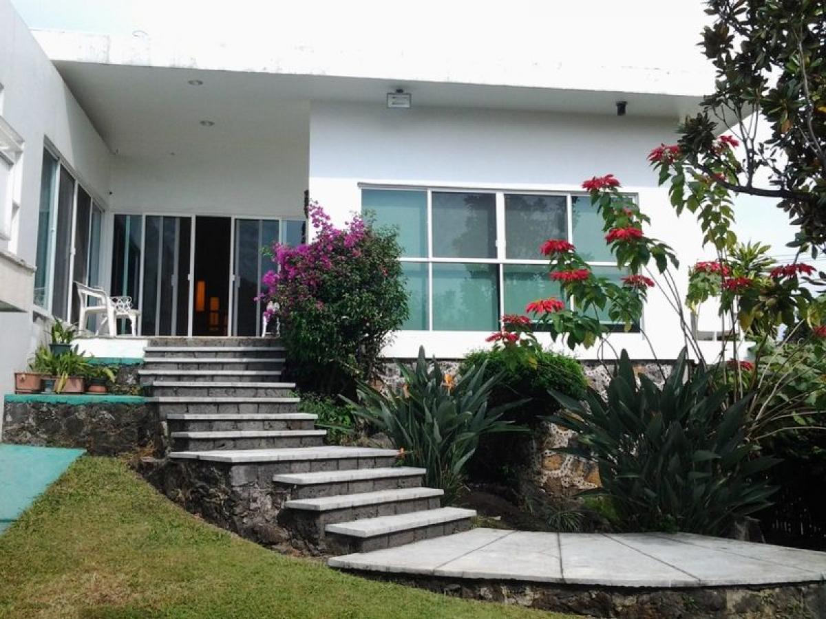 4 bedrooms House in Morelos, Mexico No. 169259