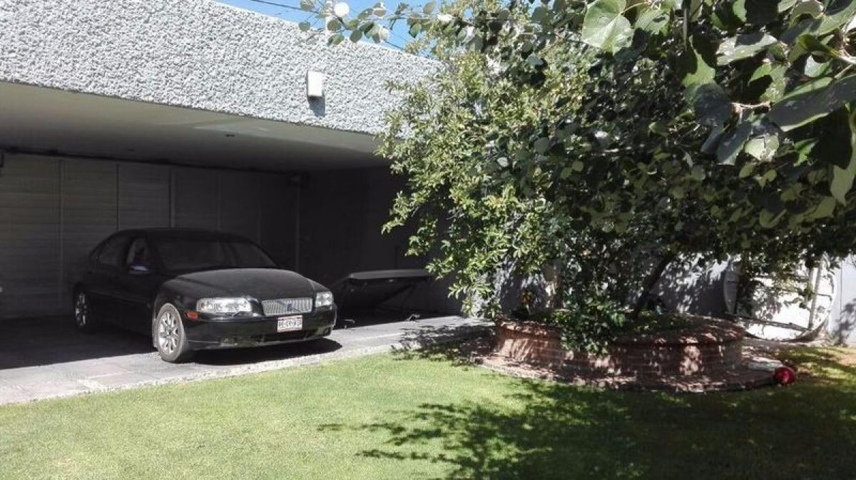 3 bedrooms House in Aguascalientes, Mexico No. 159736